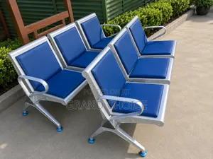 Stylish 3 Seater Offices Waiting Bench