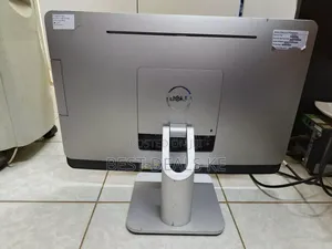 Desktop Computer Dell 12GB Intel Core i5 SSD 256GB