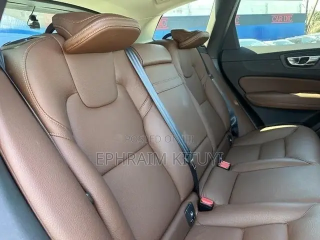 Volvo XC60 2019