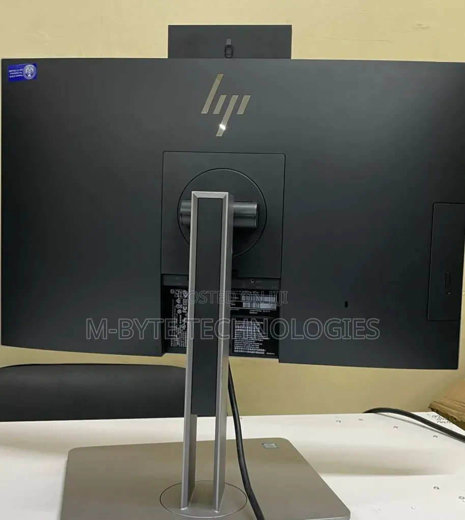 Desktop Computer HP EliteDesk 800 G3 8GB Intel Core i5 SSD 256GB