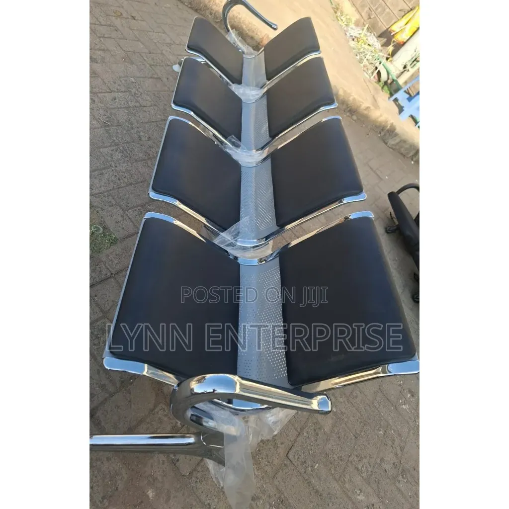4 Seater Padded Waiting Bench