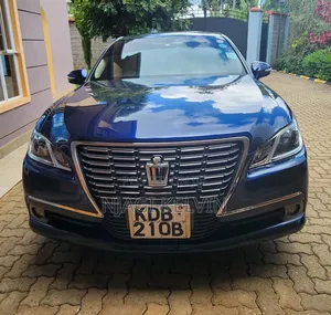 Toyota Crown 2014 Blue