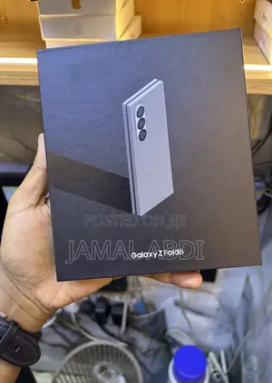 New Samsung Galaxy Z Fold6 256 GB Gray