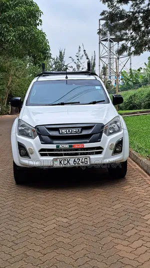 Isuzu D-MAX 2017 White