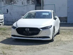 Mazda 3 2019 Off white
