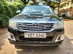 Toyota Hilux 2011 Black