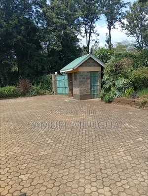 3bdrm Bungalow in Karen for rent