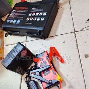 Powerful Car Jumstarter Kit / Ideal Jumstartercar With Tyre Inflator
