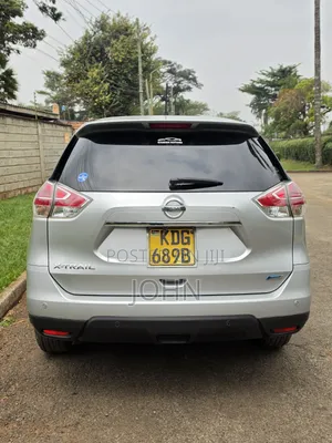 Nissan X-Trail 2.0 Petrol AWD 2014 Silver