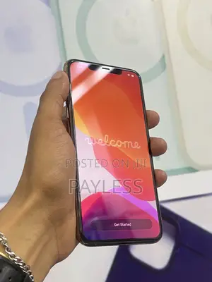 Apple iPhone 11 Pro Max 64 GB Gold