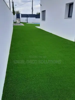 Artificial Grass Carpet –Bring Life to Balconies, Gardens and Rooftops