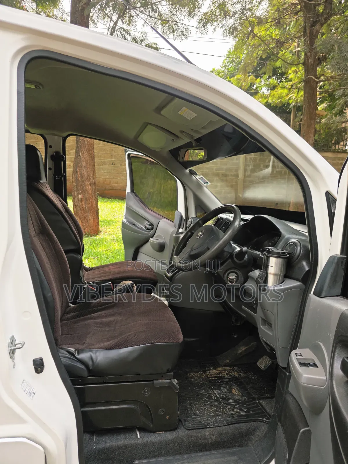Nissan NV200 2014