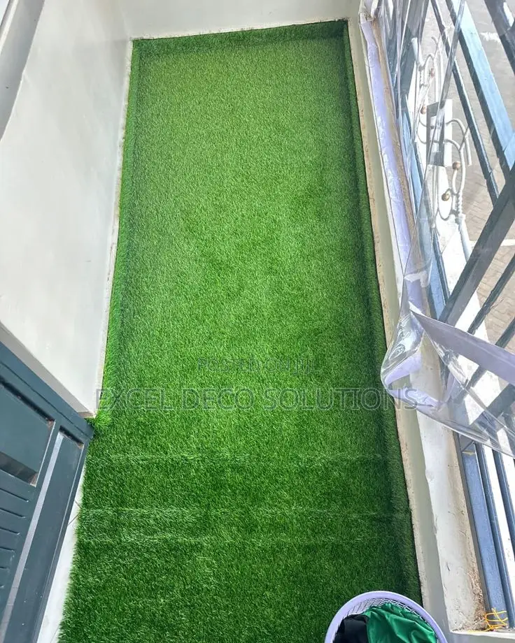Artificial Grass Carpet – Balcony Indoor Turf Upgrade