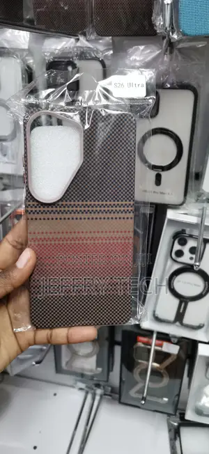 S G S26 Ultra Plaid Ombre Design in Blue, Brown, and Red Case