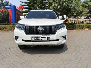 Toyota Land Cruiser Prado 2019 White