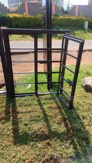 3by2.5 Metallic Window Frames