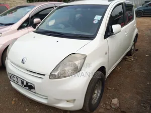 Toyota Passo 2009 White