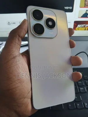 Tecno Spark 20 128 GB White