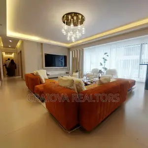 5bdrm Apartment in Hurlingham for sale