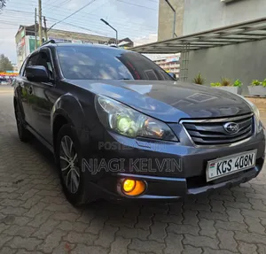 Subaru Outback 2011 Gray