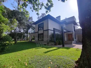 5bdrm Mansion in Hardy for sale
