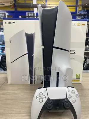 Sony Playstation 5 Slim – 1tb + 2 Controllers