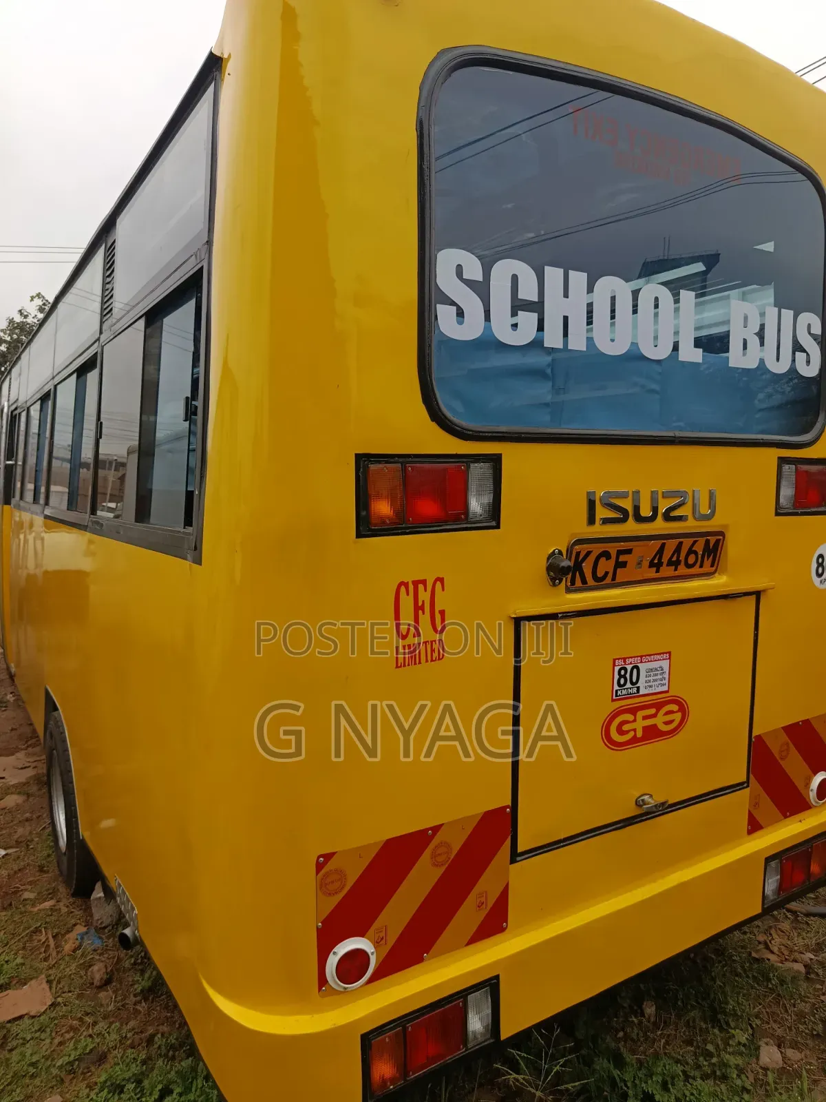 Isuzu NQR 2015 Yellow