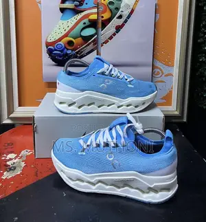 Double Layer Cloudtec on Cloudsurfer Max New Edition Size 39-45