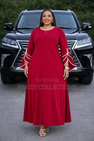 Elegant Maxi Dress With Statement Bell Sleeves