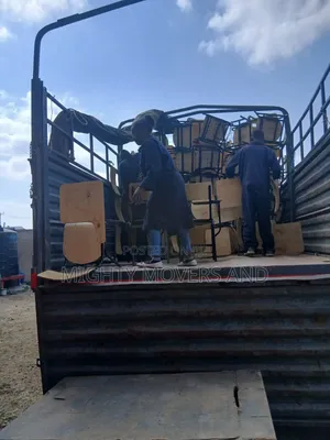 High Sided Trailer for Transport of Loose Cargo Accessible