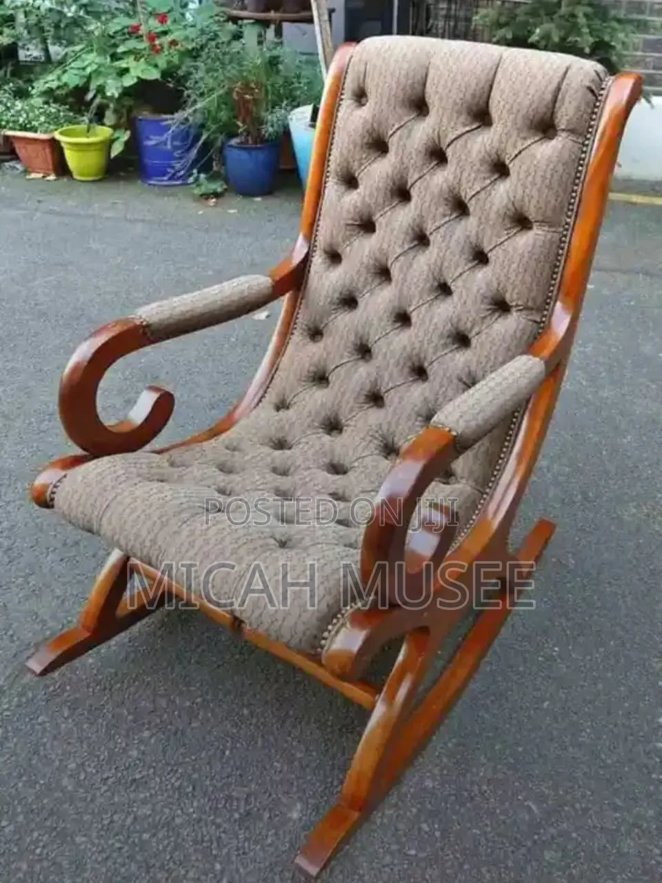Mikes Furniture