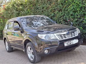 Subaru Forester 2011 Black