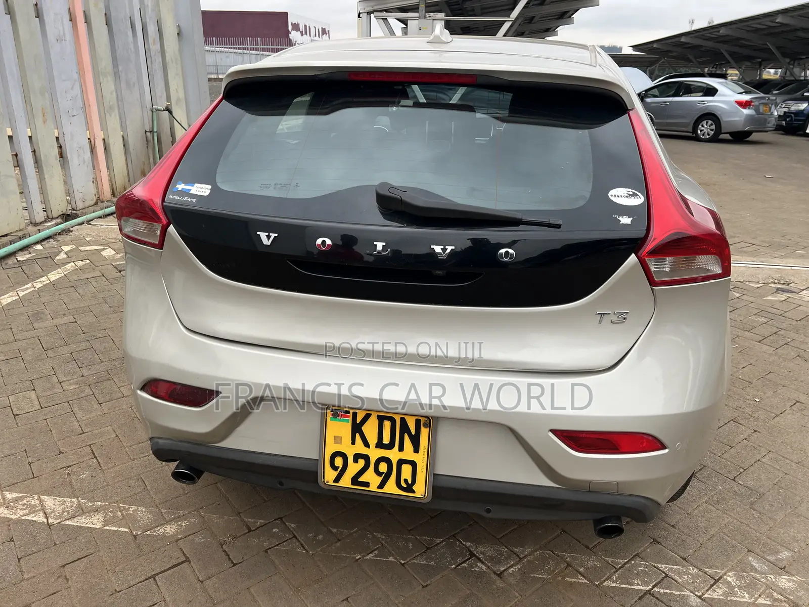 Volvo V40 2016 Gray