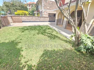 4bdrm Townhouse / Terrace in Riara Road, Maziwa for rent