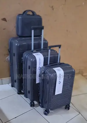 4 In 1 Luxury Unbreakable Suitcase
