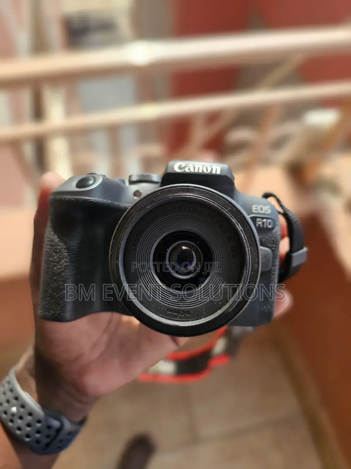 Canon Eos R10 Available for Hire.