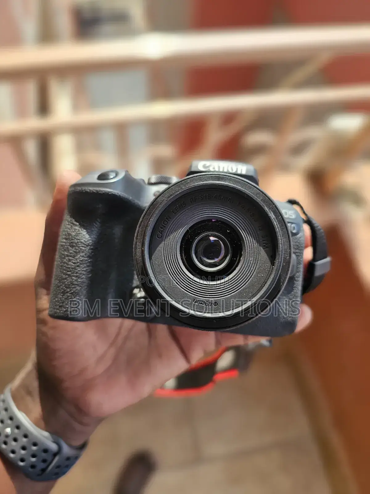 Canon Eos R10 Available for Hire.