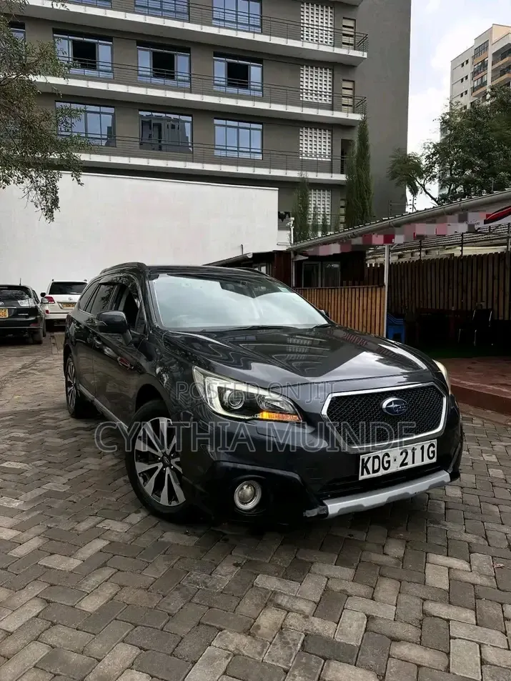 Subaru Outback 2015 Gray