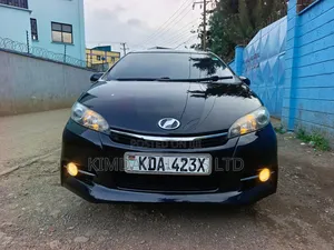 Toyota Wish 2013 Black