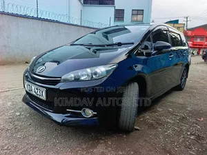 Toyota Wish 2013 Black