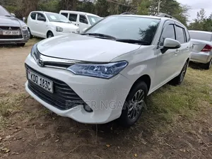 Toyota Corolla Fielder 2017 White