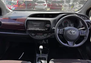 Toyota Vitz 2019 Red