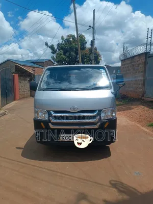 Toyota HiAce 2008 Silver