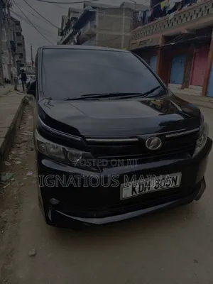 Toyota Voxy V 2WD 8-Seater 2016 Black
