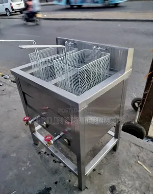 Customized 17*7 Litres Gas Controlled Double Fryers Machine