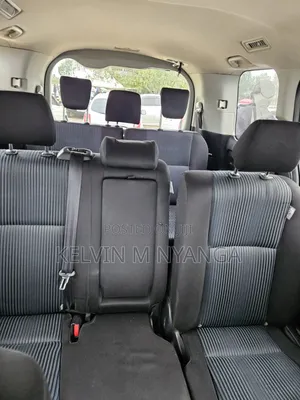 Toyota Noah 2014 Blue