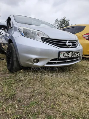 Nissan Note 2014 Silver