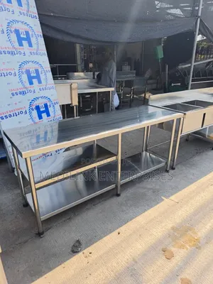 Customized Pick Design of a Working Tables 7ft *2ft