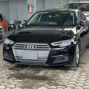 Audi A4 2018 Black
