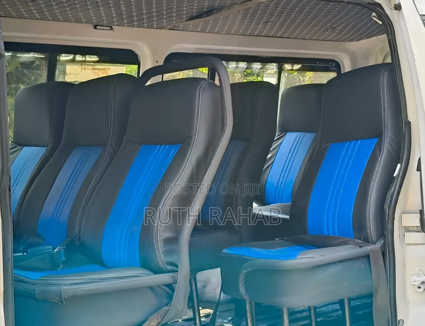 Toyota HiAce 2013 White